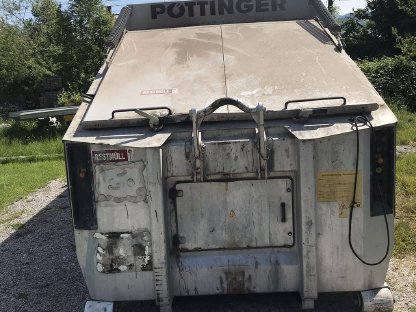 Bild 4:Presscontainer Pöttinger