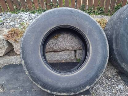 Bild 3:Reifen 425/65R22,5 Yokohama
