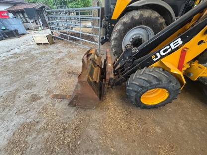 Bild 5:JCB 403 Hoflader