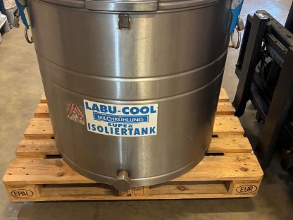 Milchtank 300 l mit Auslauf unten