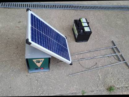 Bild 3:Ako Solar Weidezaungerät