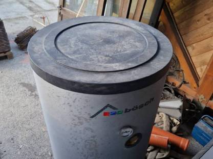 Bild 7:Ölheizung und Boiler