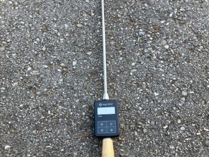 Bild 3:Agreto Heufeuchtemessgerät