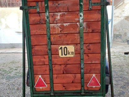Bild 5:Viehanhänger