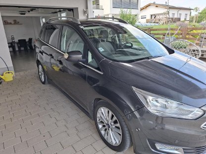 Bild 2:TOP Gepflegter FORD C-Max Grand Titanium 1,5 TdCi