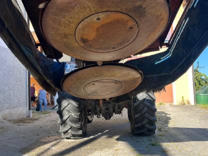 Bild 6:Hecktrommelmähwerk