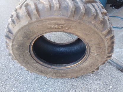 Bild 2:440/50R17 BKT Tracmaster