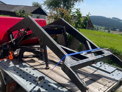 Bild 9:Frontlader Hauer