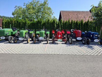 Bild 3:Wetten dass... Traktoren abzugeben