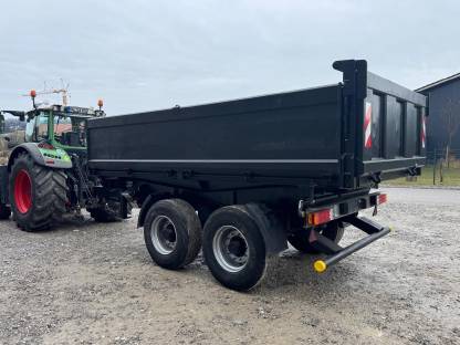 Bild 3:Kögel 3-Seiten-Kipper ZK 18