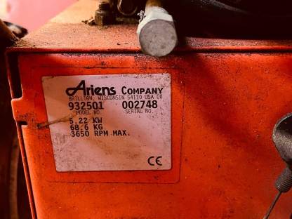 Bild 3:Schneefräse Ariens