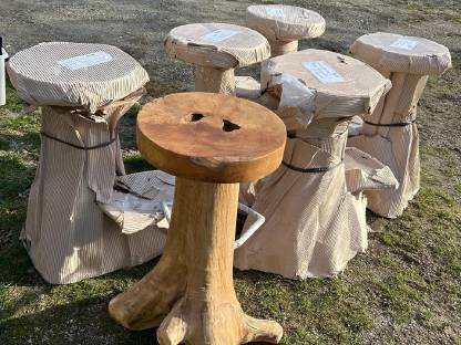 Bild 3:Teak-Holz-Bar-Sitzgruppe