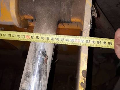 Bild 3:Hubmast, Hubgerüst Parmiter Silozange Shear Grab SGP 300