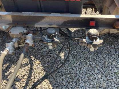 Bild 4:Anhänger für Abrollcontainer