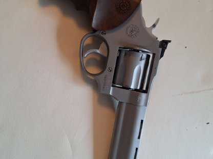 Bild 2:Tracker Competition pro 6