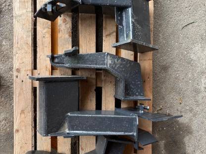 Bild 6:Steyr Frontlader mit Konsole