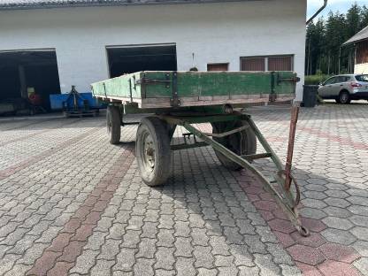 Bild 2:Gummiwagen Traktor-Anhänger