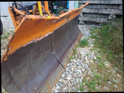 Bild 2:Schneepflug Springer SHB 3004