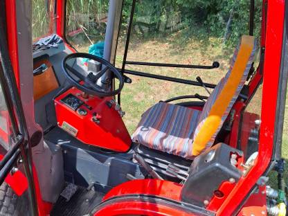 Bild 8:Antonio Carraro 3800 HST