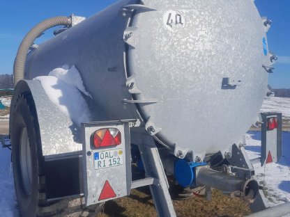 Bild 5:Streu Mix Güllefass Pumpfass Einachs