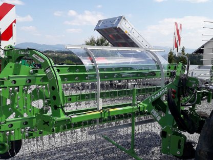 Bild 2:Samasz Kammschwader Twist 300