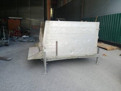 Erdcontainer