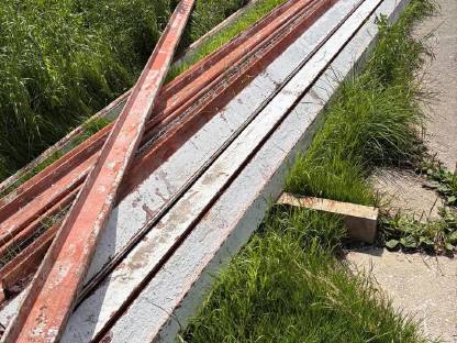 Bild 2:Eisenbahnschienen 10 und 14 cm, 6 m lang, 102 lfm