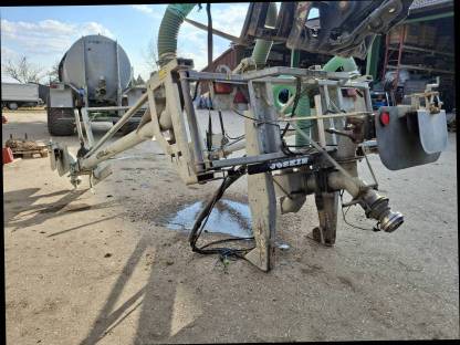 Bild 2:Joskin Gülleverteiler-Gestänge 18m 21m 24m 27m 30m