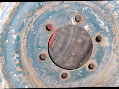 Bild 2:Kipperreifen, Anhängerreifen 11,5/80-15,3 und 10,0/75-15,3