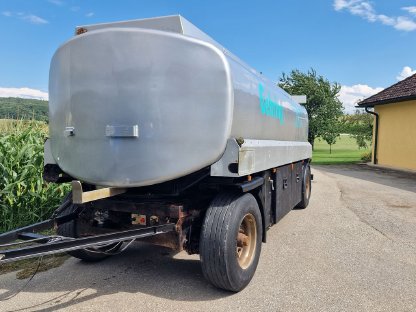 Bild 5:Tankwagen - Transportfass
