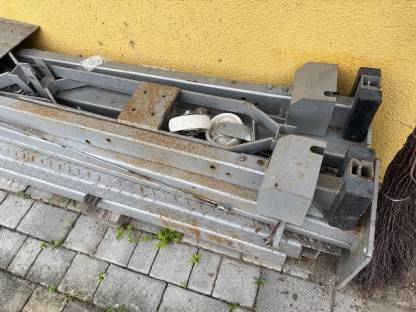 Bild 2:KFZ Hebebühne 4-Säulen 3,2 t Lagerware unbenutzt