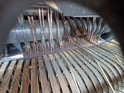 Bild 5:Kuhn i-Bio Presswickelkombination