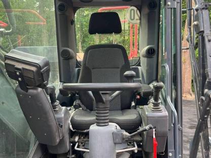 Bild 2:2019 Atlas 190W mit OilQuick OQ7055