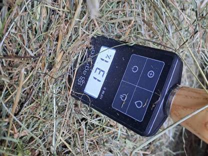 Bild 2:HEU Rundballen