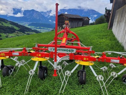 Bild 5:Zettkreisler Pöttinger Alpinhit 4.4N