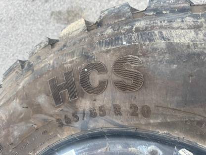 Bild 2:Reifen 365/85R20 Continental HCS Lkw Unimog Anhänger
