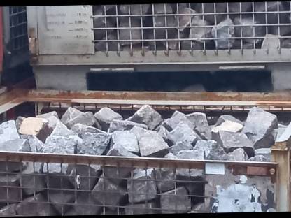 Bild 3:Granitwürfel