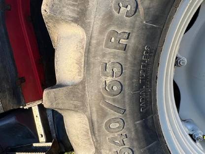 Bild 8:Ferguson 4335