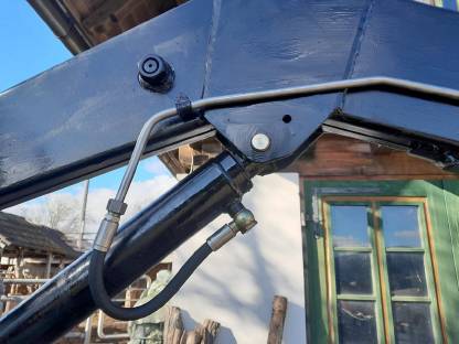 Bild 2:MH 80 Frontlader mit Konsole