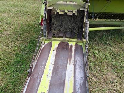 Bild 6:Kleinballenpresse Claas Markant 50
