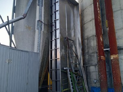 Bild 2:Edelstahl Güllewannen 2,4mx6,4m