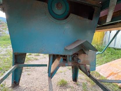 Bild 3:Zapfwellen-Kreissäge / Holzkreissäge