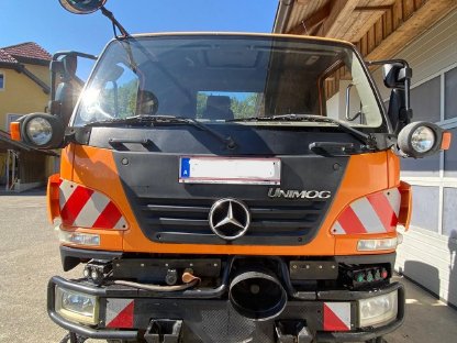 Bild 2:Unimog Mercedes-Benz U20