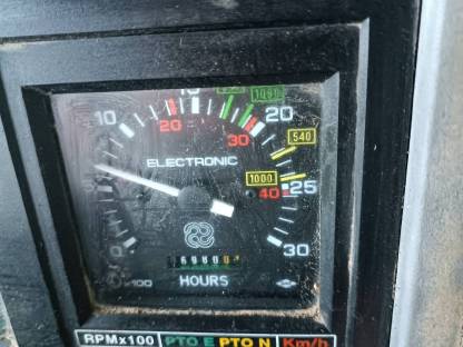 Bild 2:Hürlimann XT 908