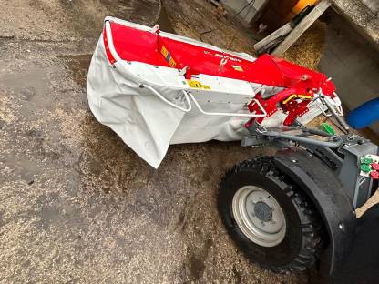 Bild 2:Pöttinger Novaalpin 301 Aebi