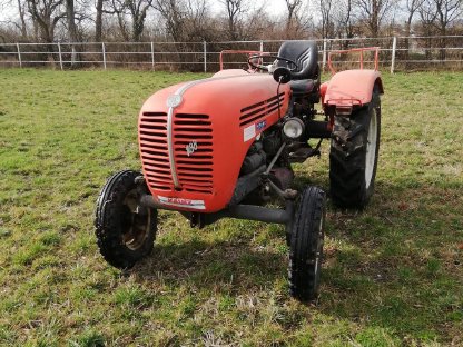 Bild 2:Steyr 188 Traktor