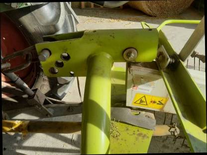 Bild 2:Claas Liner 390S Schwader