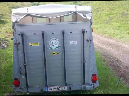 Bild 2:Humbaur Viehanhänger