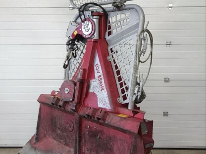 Bild 3:Tajfun EGV 65 AHK mit Funk, hydr. Seilausstoß