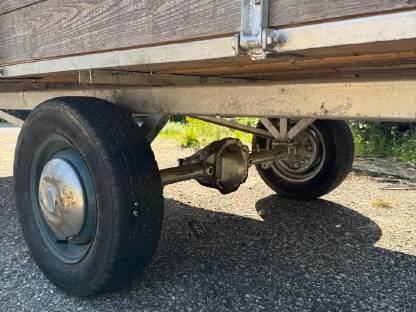 Bild 4:Traktoranhänger 10 km/h